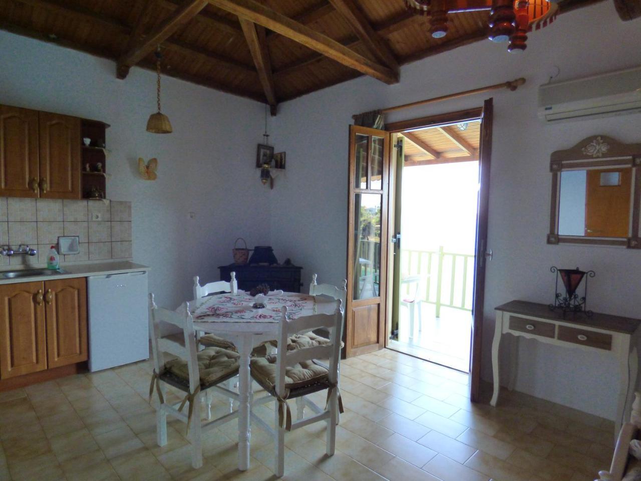 Appartamento Odyssia Near The Seaside Agios Petros  Esterno foto
